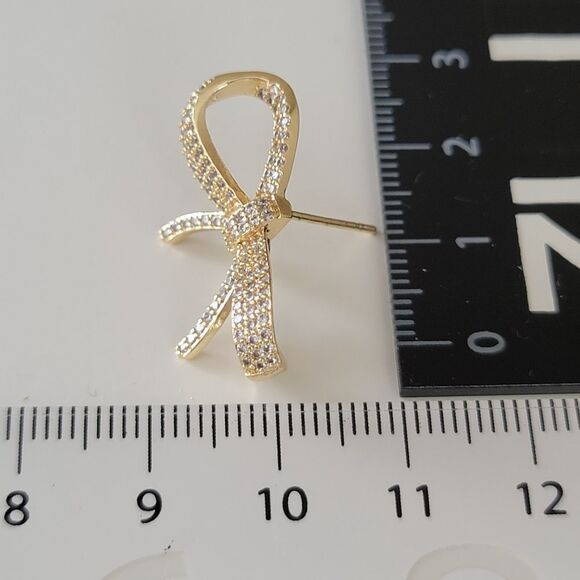 Earrings 𝅺Gold Tone Crystal Bow Earrings #0081 - Picture 10 of 11